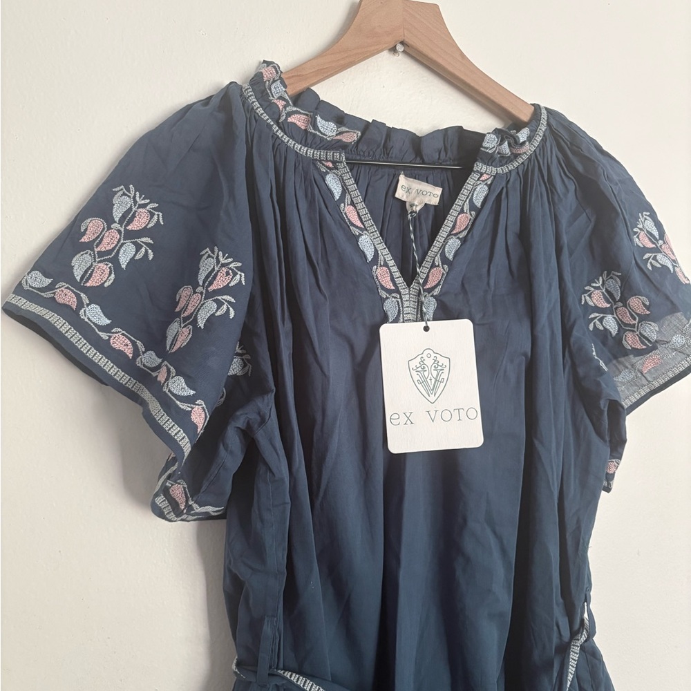 EX VOTO Cotton Bri Dress Embroidered Stargazer Blue Relaxed Resort XS/S NWT CA - Picture 2 of 7